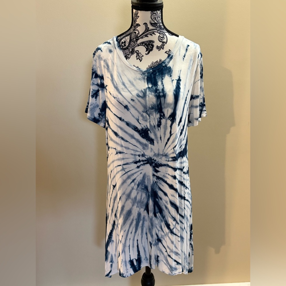 Cable & Gauge Shark-Tail Tunic